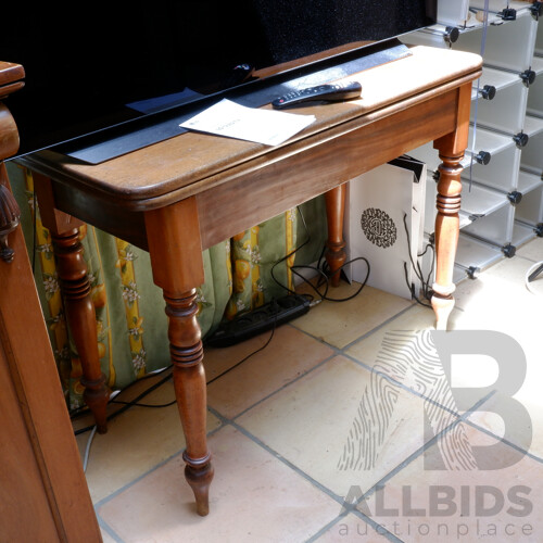 Antique Cedar Fold Over Games Table with Turned and Tapered Legs, 19th Century