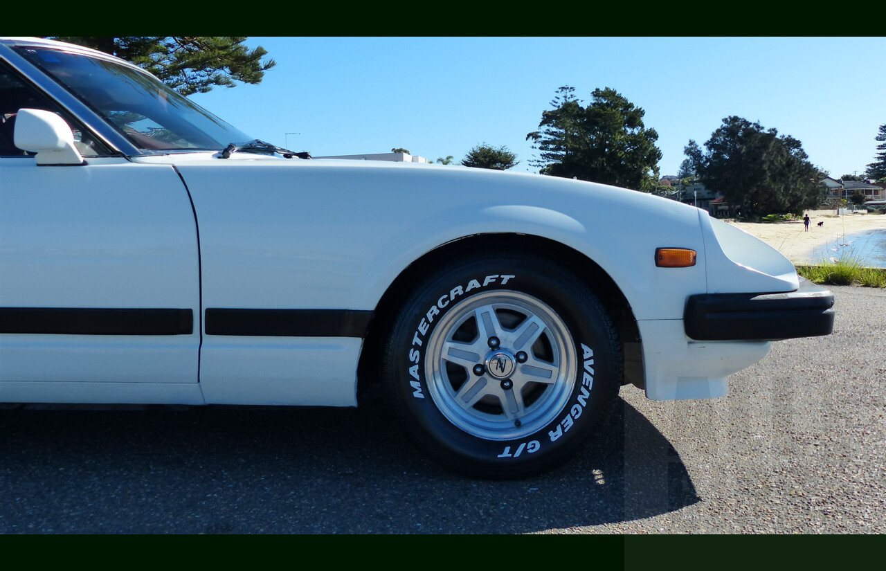 8/1983 Nissan Datsun 280zx  S130 Targa Top 2d Coupe White 2.8L