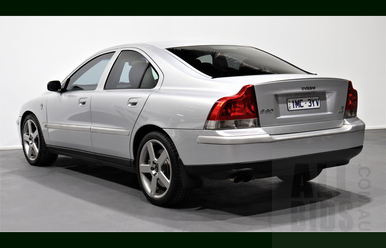 10/2003 Volvo S60 R 4d Sedan Silver 2.5L Turbo