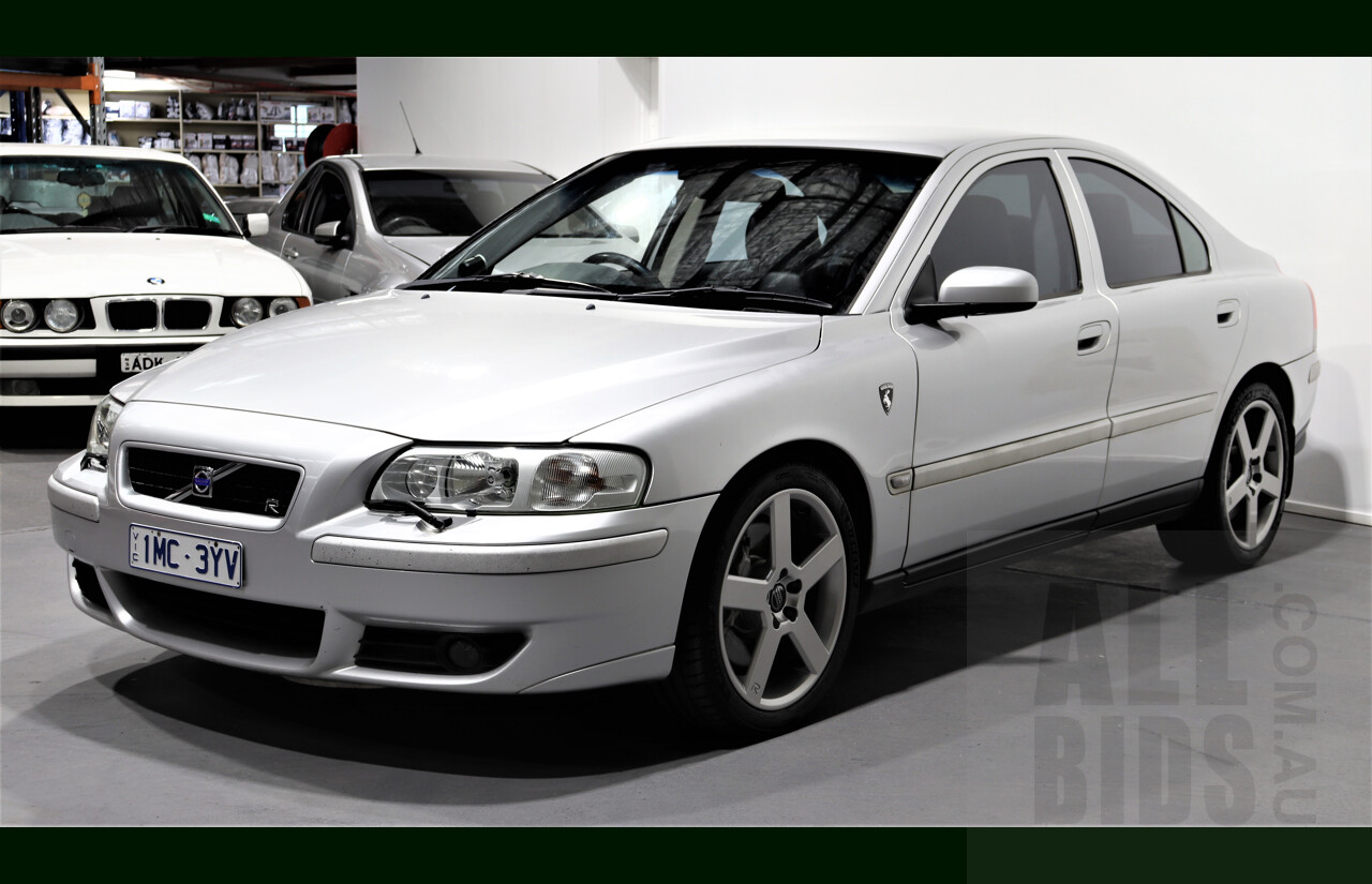 10/2003 Volvo S60 R 4d Sedan Silver 2.5L Turbo