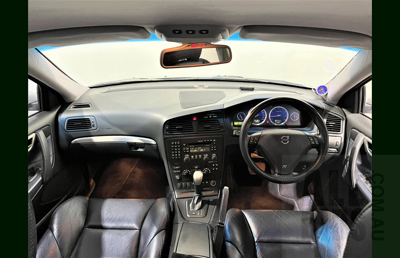 10/2003 Volvo S60 R 4d Sedan Silver 2.5L Turbo