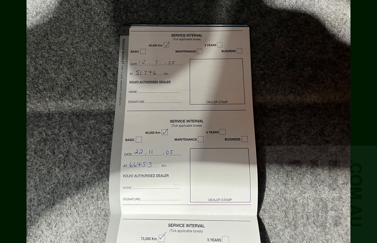 10/2003 Volvo S60 R 4d Sedan Silver 2.5L Turbo