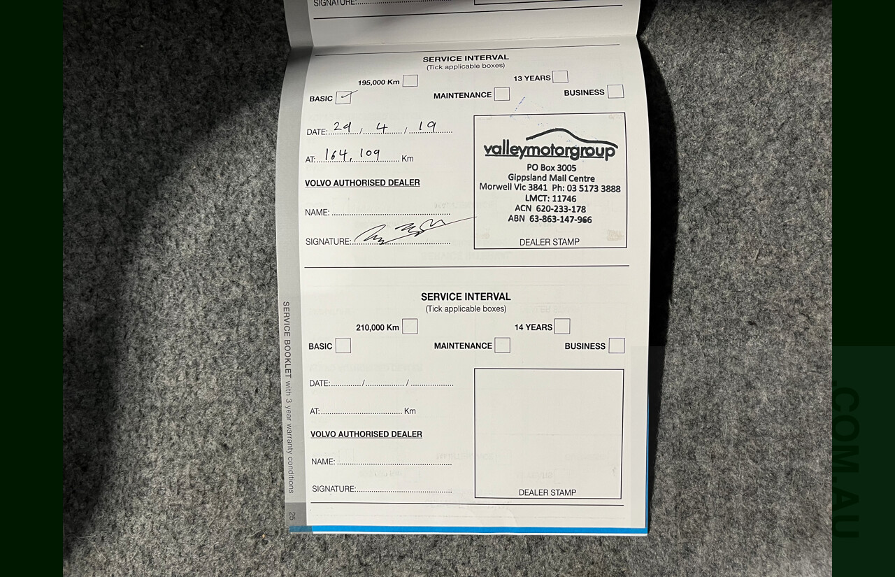 10/2003 Volvo S60 R 4d Sedan Silver 2.5L Turbo