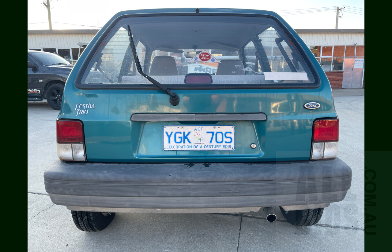 6/1993 Ford Festiva  WA 3d Hatchback Green 1.3L