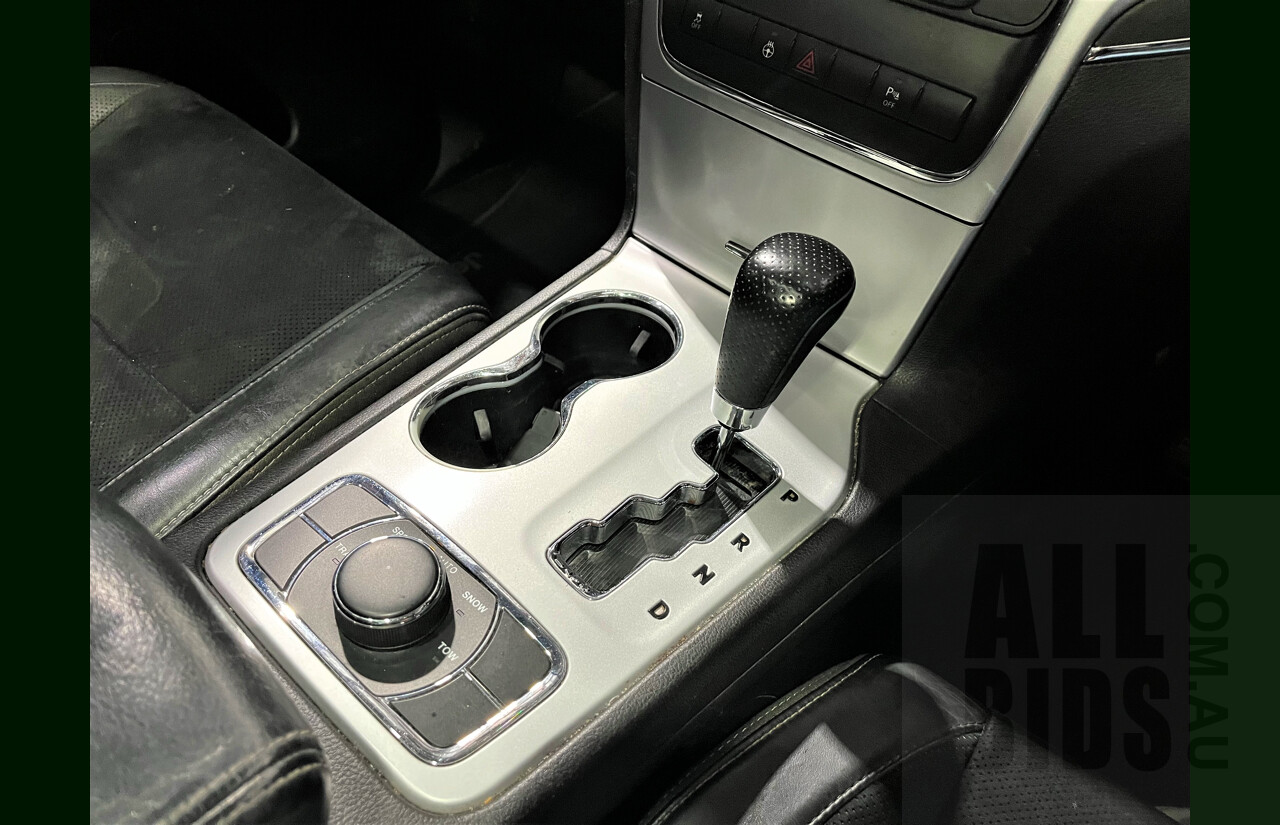 12/2012 Jeep Grand Cherokee SRT 8 (4x4) WK MY12 4d Wagon White 6.4L