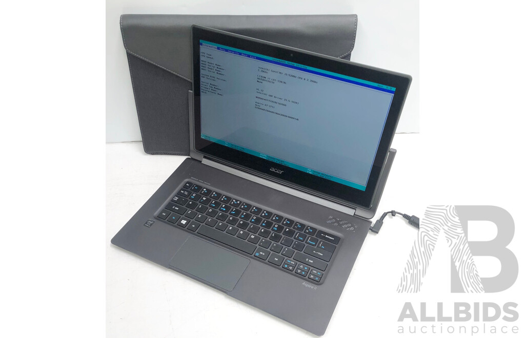 Acer (R7-371T-59GR) Aspire R 13 Intel Core i5 (5200U) 2.20GHz 2-Core CPU 13-Inch Convertible Touchscreen Laptop