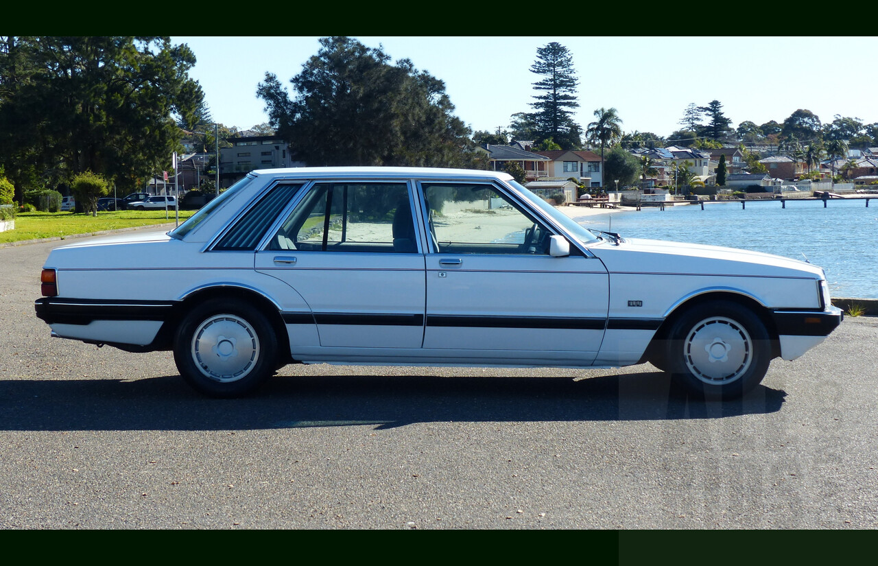 9/1987 Ford LTD FE 4d Sedan White Auto EFI 4.0L