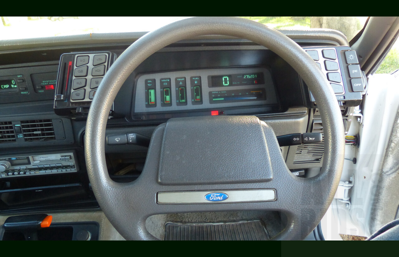 9/1987 Ford LTD FE 4d Sedan White Auto EFI 4.0L