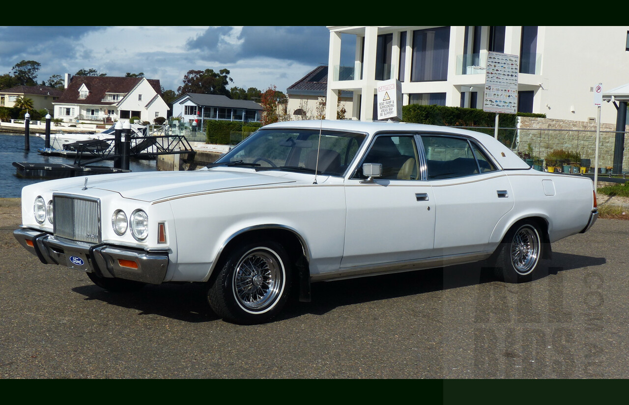 11/1977 Ford LTD P6 4d Sedan White Auto 351ci 5.8L V8