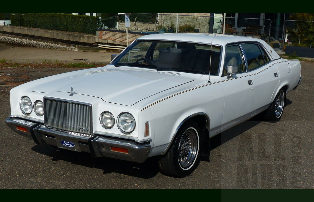 11/1977 Ford LTD P6 4d Sedan White Auto 351ci 5.8L V8