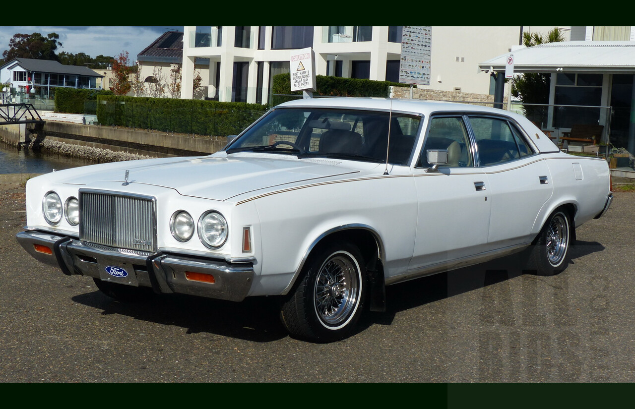 11/1977 Ford LTD P6 4d Sedan White Auto 351ci 5.8L V8