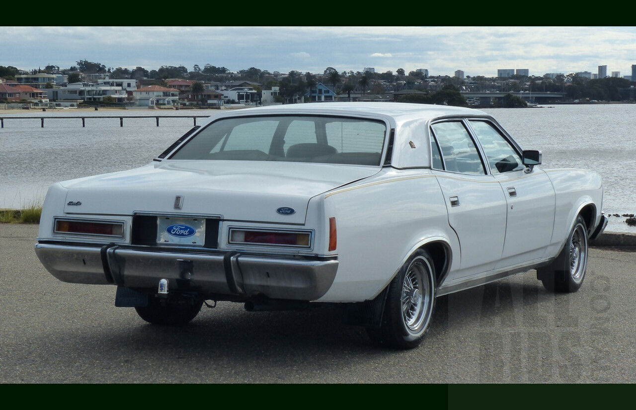 11/1977 Ford LTD P6 4d Sedan White Auto 351ci 5.8L V8