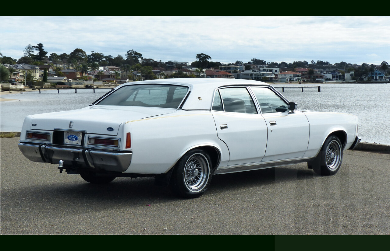 11/1977 Ford LTD P6 4d Sedan White Auto 351ci 5.8L V8