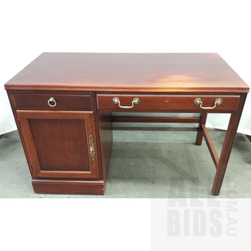 Drexel Heritage Writing Desk and Gaslift Chair