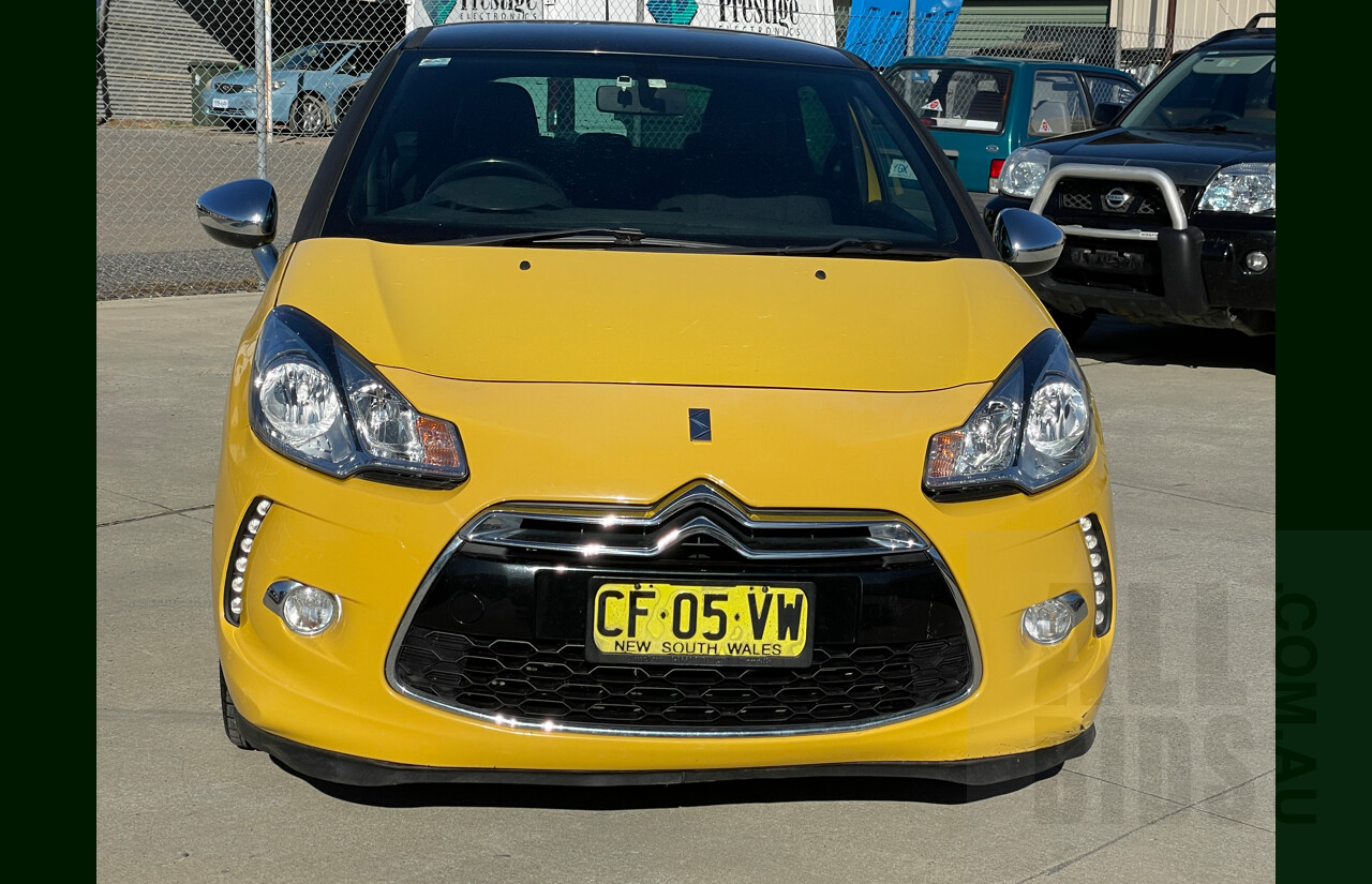 9/2011 Citroen DS3 Dsport  3d Hatchback Yellow / Black 1.6L