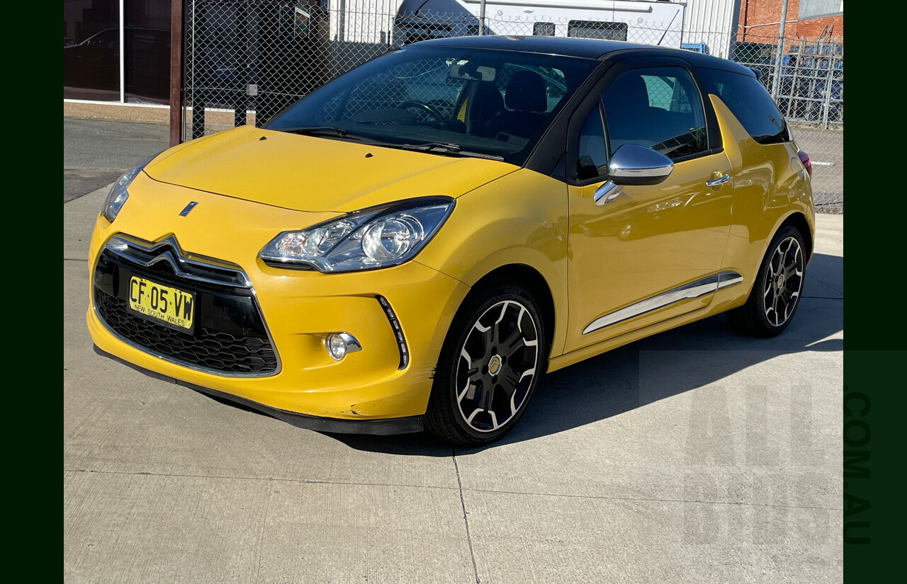 9/2011 Citroen DS3 Dsport  3d Hatchback Yellow / Black 1.6L