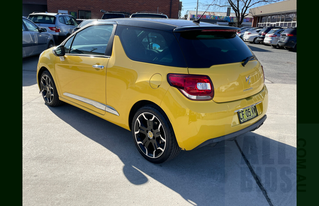 9/2011 Citroen DS3 Dsport  3d Hatchback Yellow / Black 1.6L