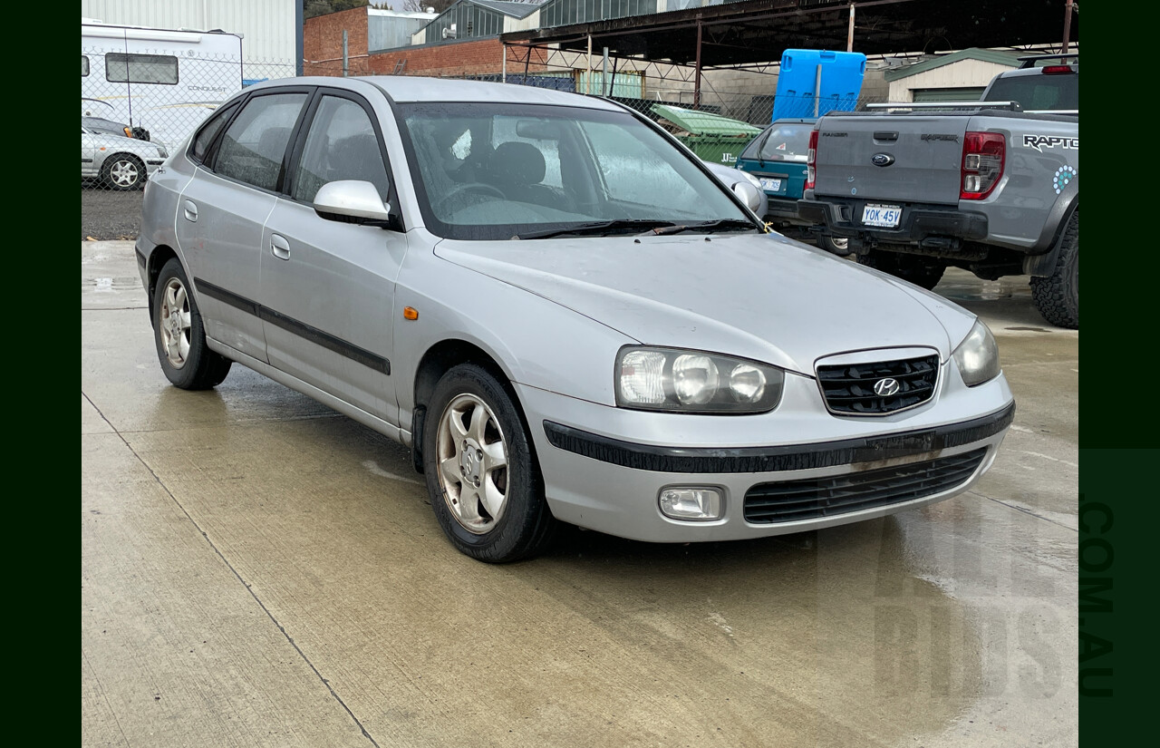 12/2001 Hyundai Elantra GLS XD 5d Hatchback Silver 2.0L