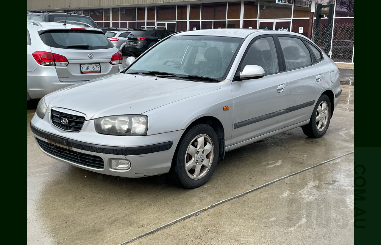 12/2001 Hyundai Elantra GLS XD 5d Hatchback Silver 2.0L