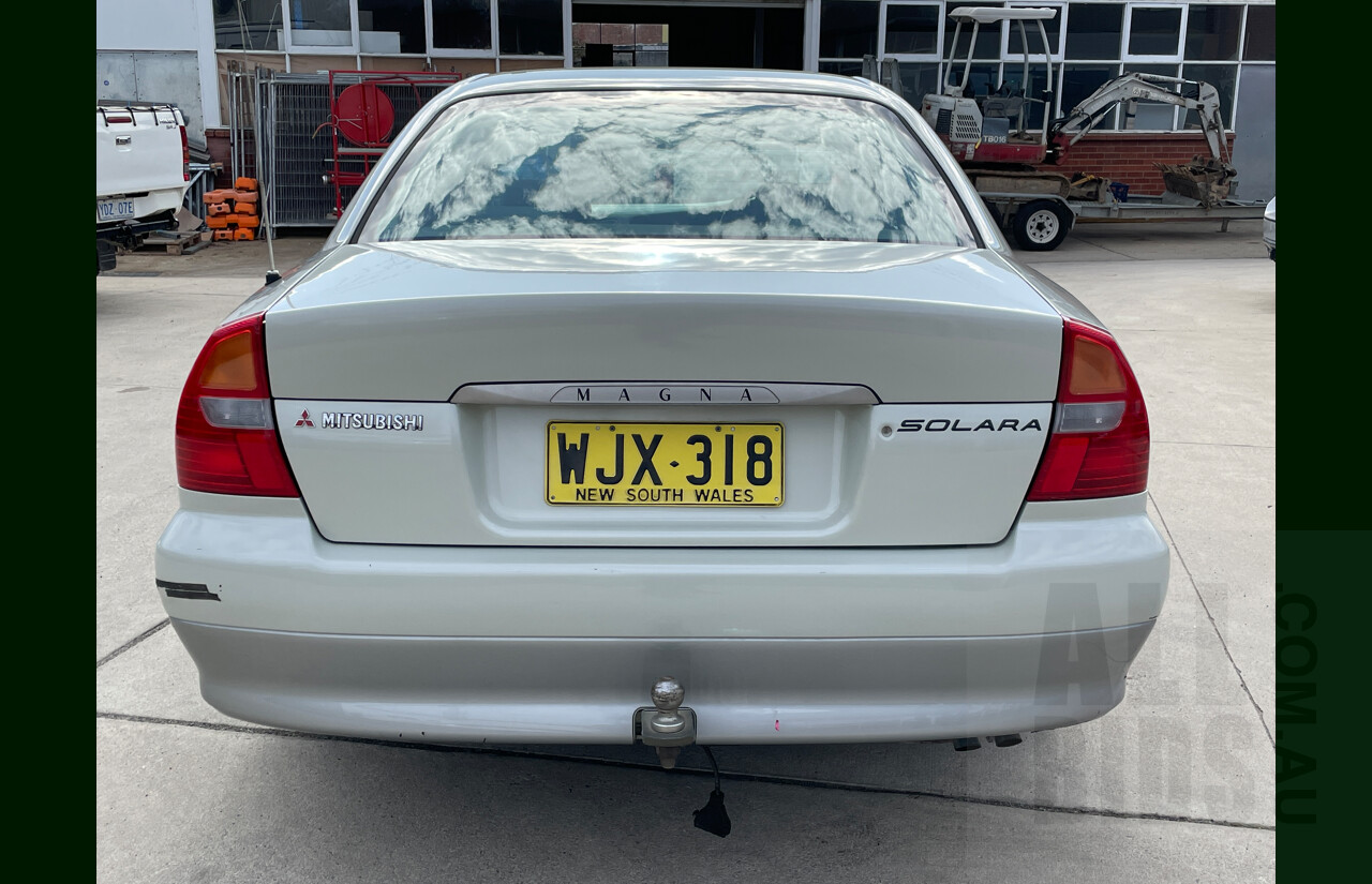 7/1999 Mitsubishi Magna Solara TH 4d Sedan White 3.5L