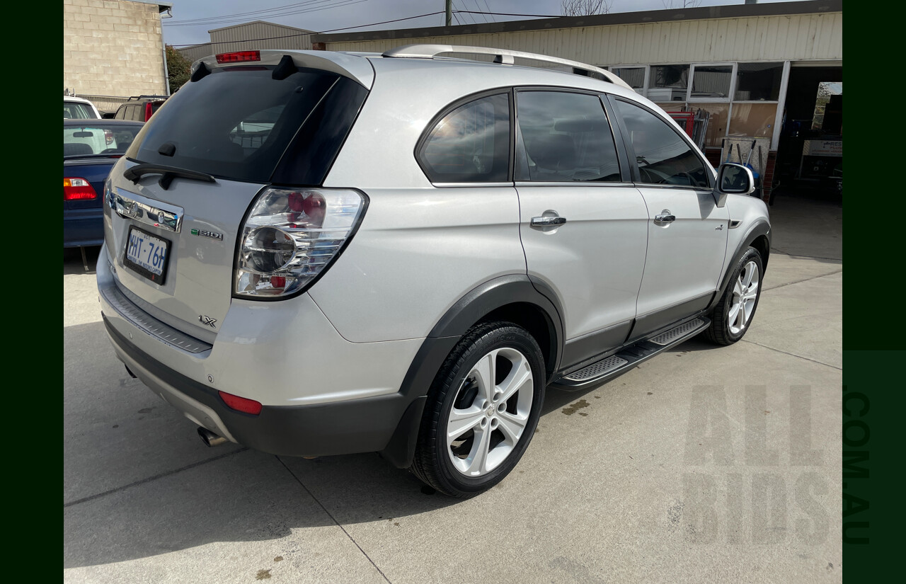 10/2011 Holden Captiva 7 LX (4x4) CG SERIES II 4d Wagon Silver 3.0L