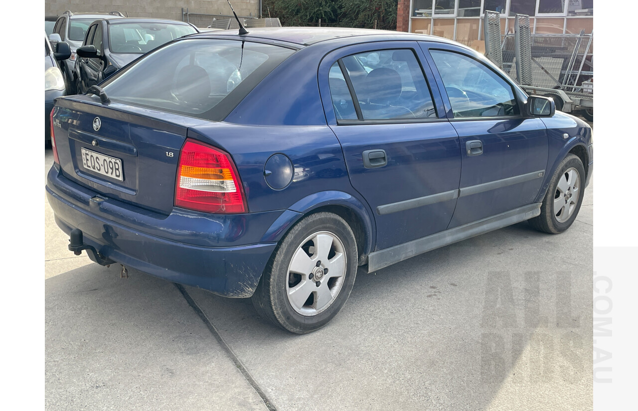 5/2003 Holden Astra CD TS 5d Hatchback Blue 1.8L