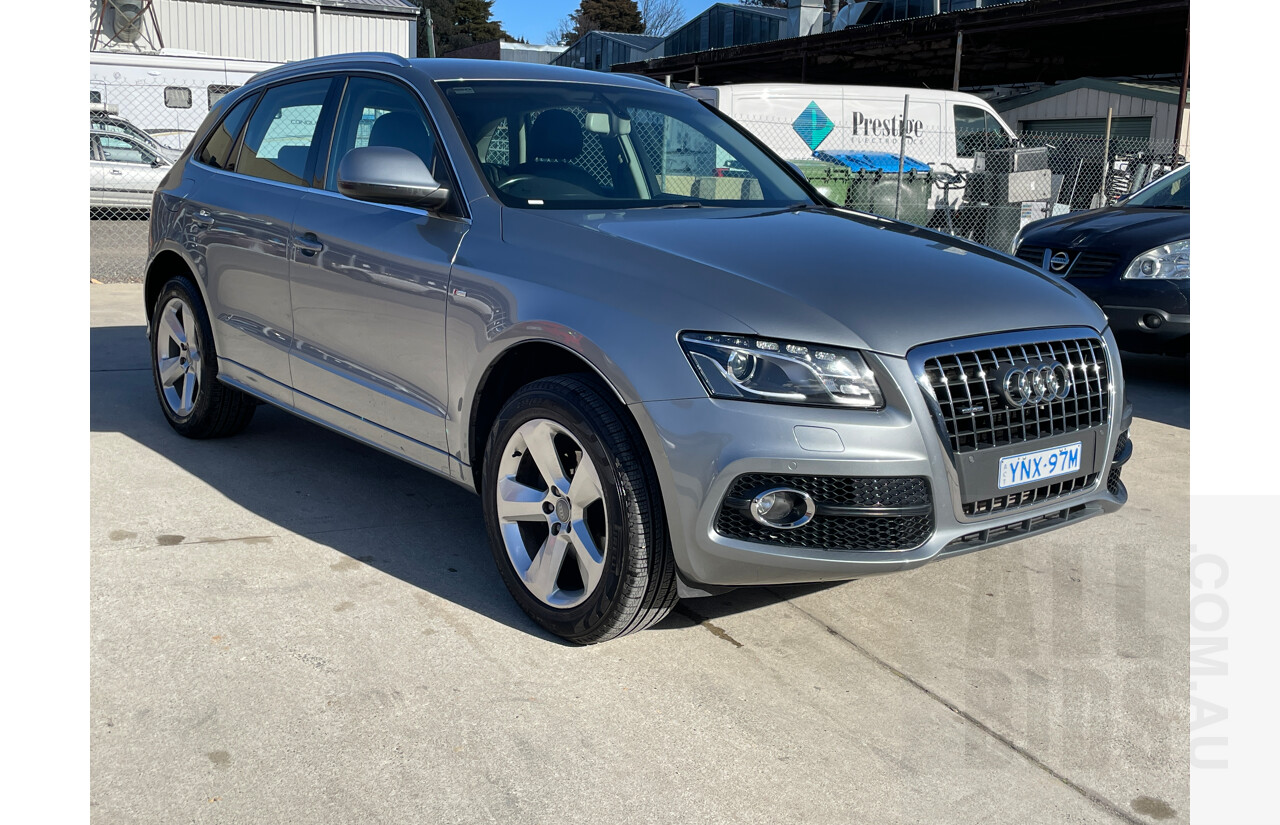 7/2011 Audi Q5 2.0 TFSI Quattro 8R MY12 4d Wagon Grey 2.0L