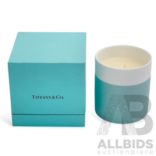 Tiffany & Co. Colour Block Candle 210g (Jasmine, 7.40 Oz)