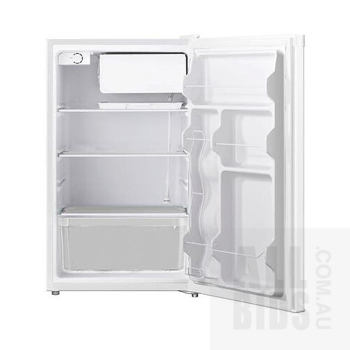White Kogan 123L Bar Fridge in Original Box - ORP $269