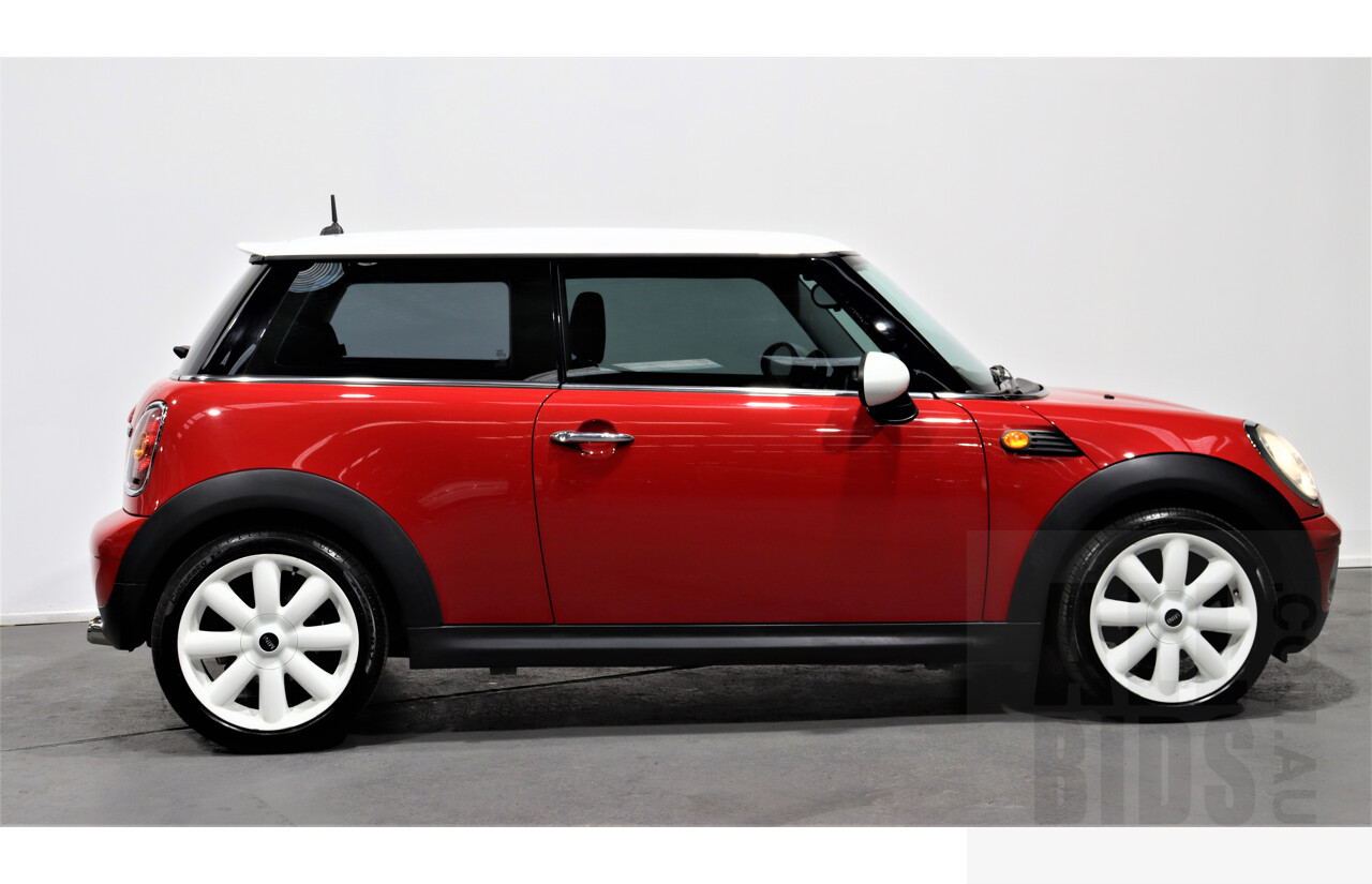 1/2008 Mini Cooper  R56 2d Hatchback Red 1.6L