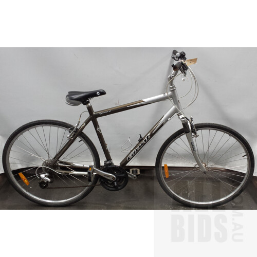 Giant cypress hot sale se bike