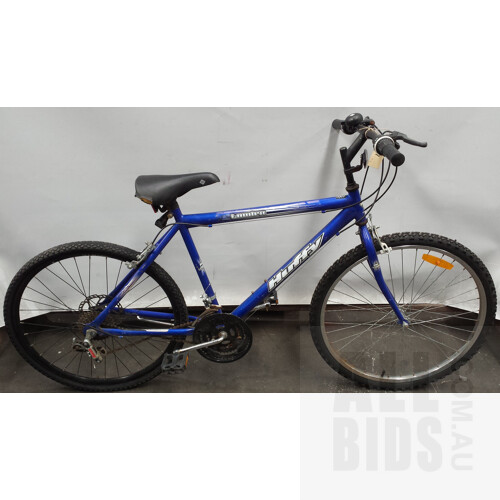 Huffy tundra 18 speed hot sale bike