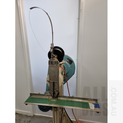 Bostitch 'Bronco' Wire Stitcher