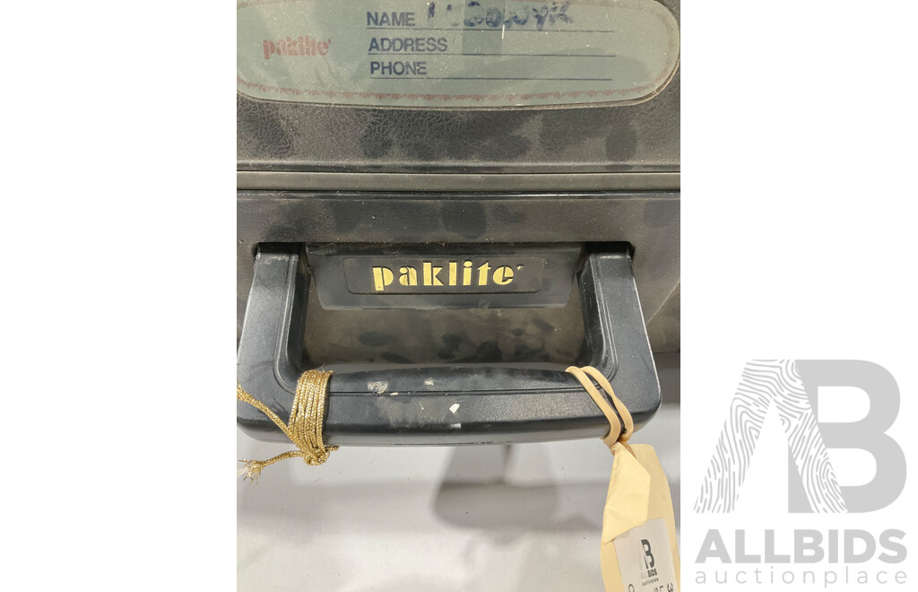 Large Vintage Paklite Hard Shell Suitcase