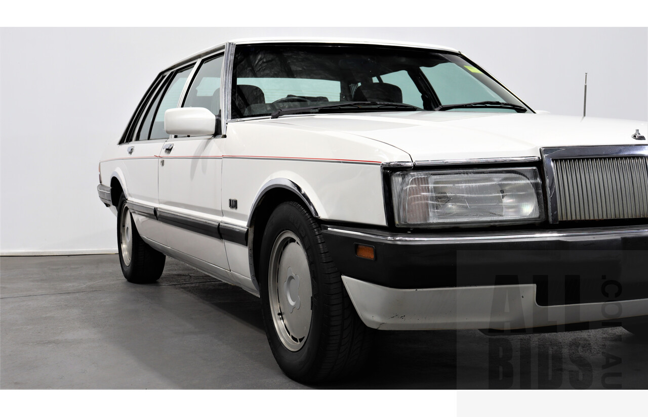 9/1987 Ford LTD FE 4d Sedan White Auto EFI 4.0L