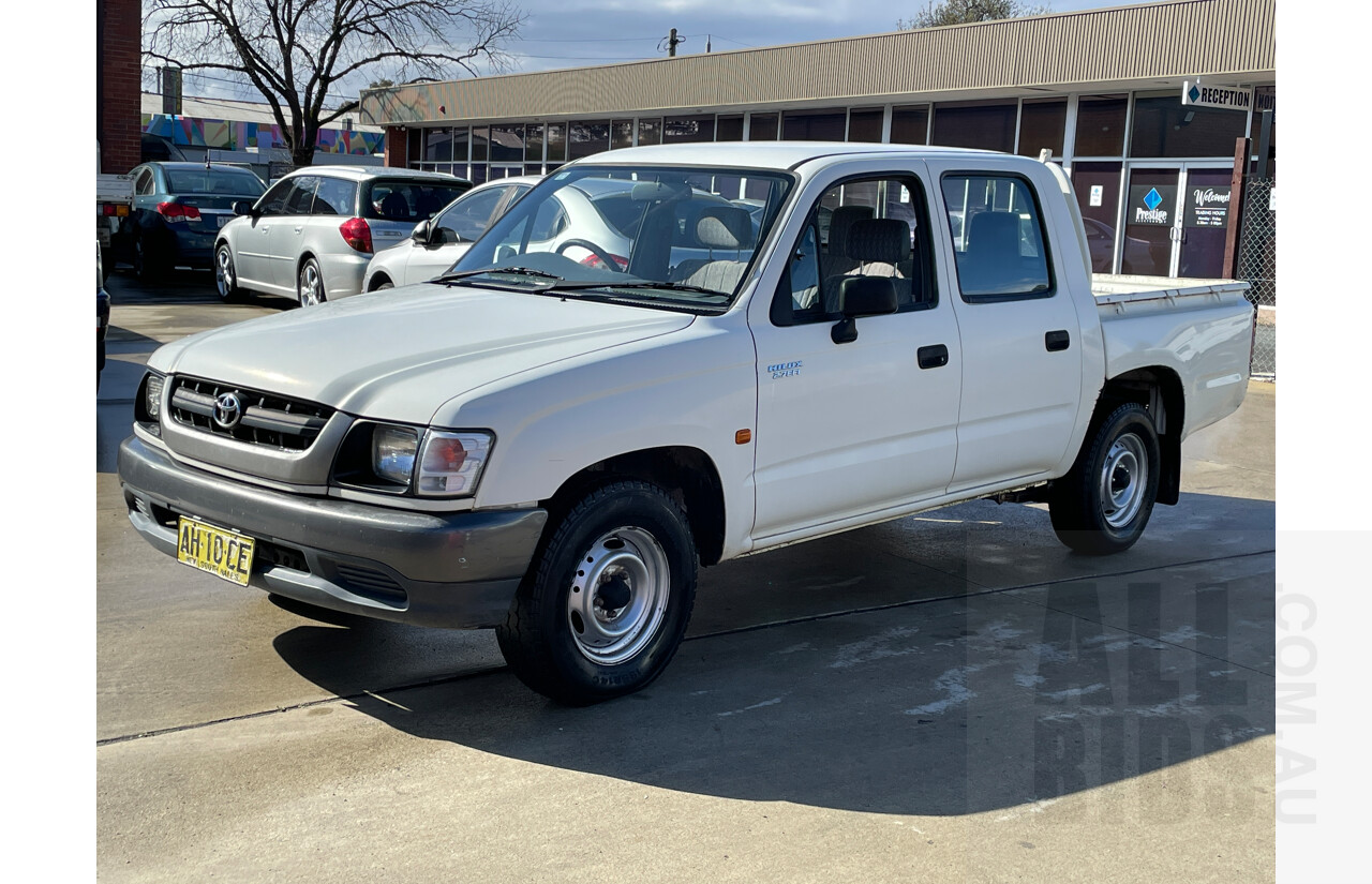 4/2003 Toyota Hilux  RZN149R Dual Cab P/Up White 2.7L