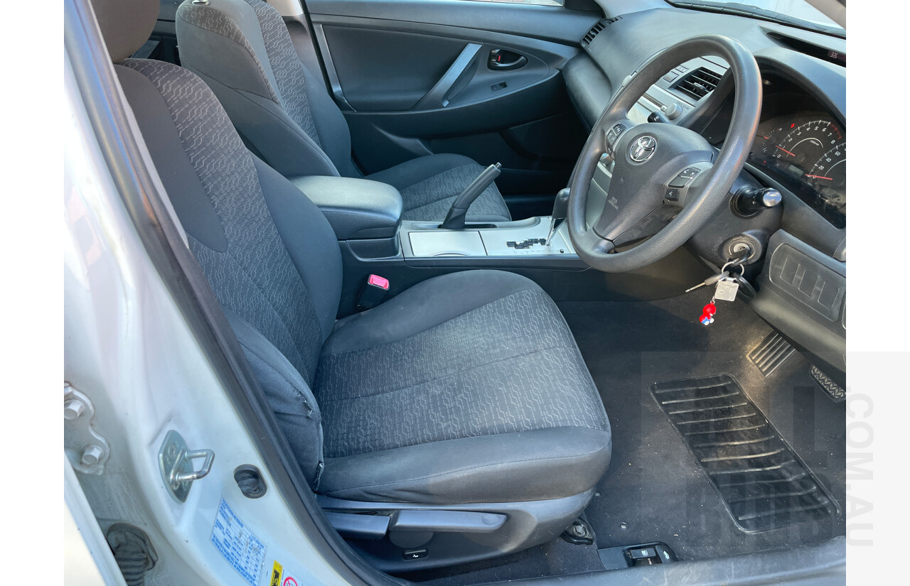 9/2009 Toyota Camry Altise ACV40R 07 UPGRADE 4d Sedan White 2.4L