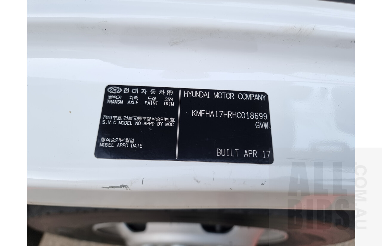 6/2018 Hyundai Mighty Super Cab EX8 QT-2 2d Tabletop Truck White 3.9L Turbo Diesel