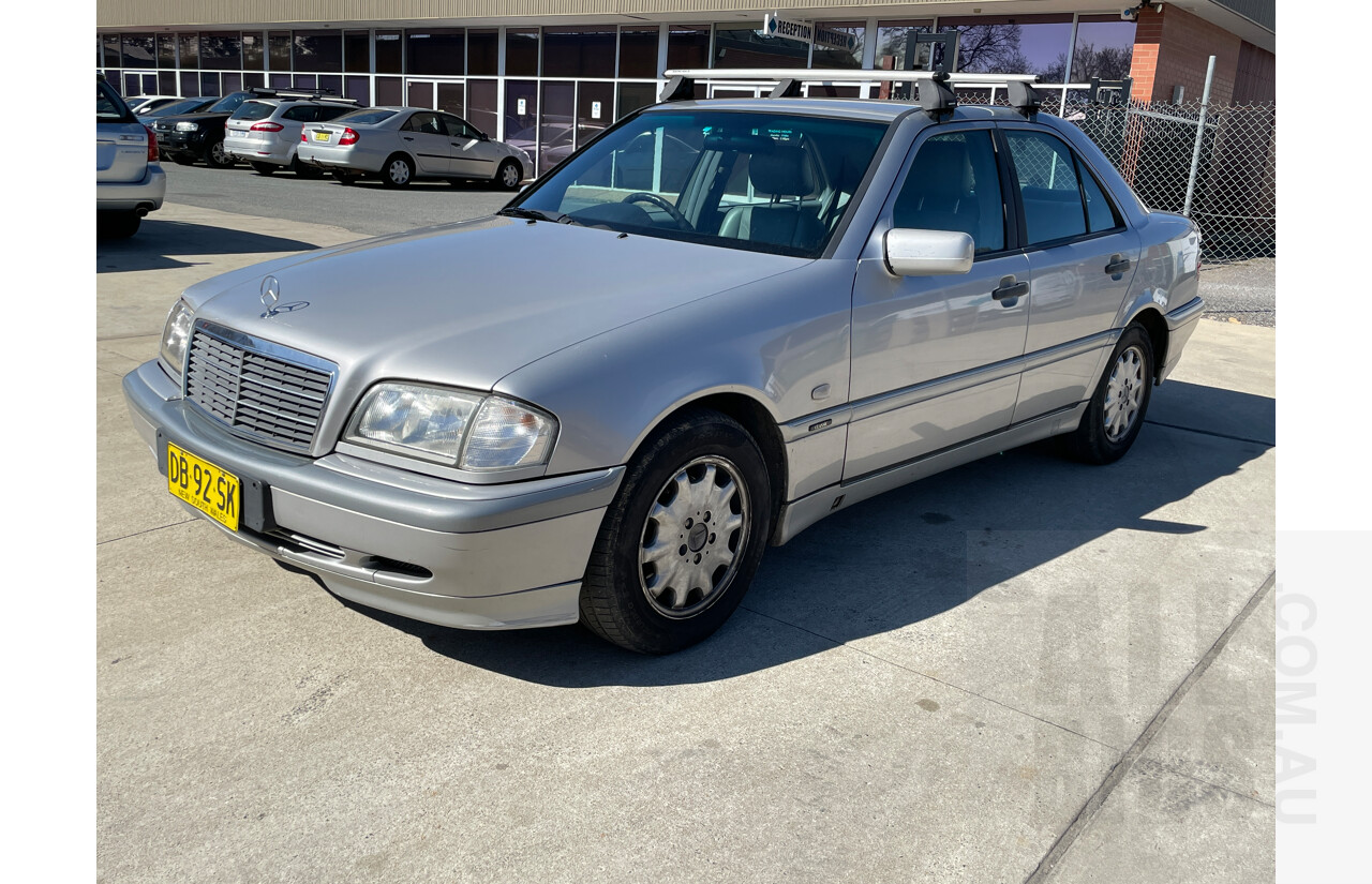 4/2000 Mercedes-Benz C180 Classic W202 4d Sedan Silver 1.8L