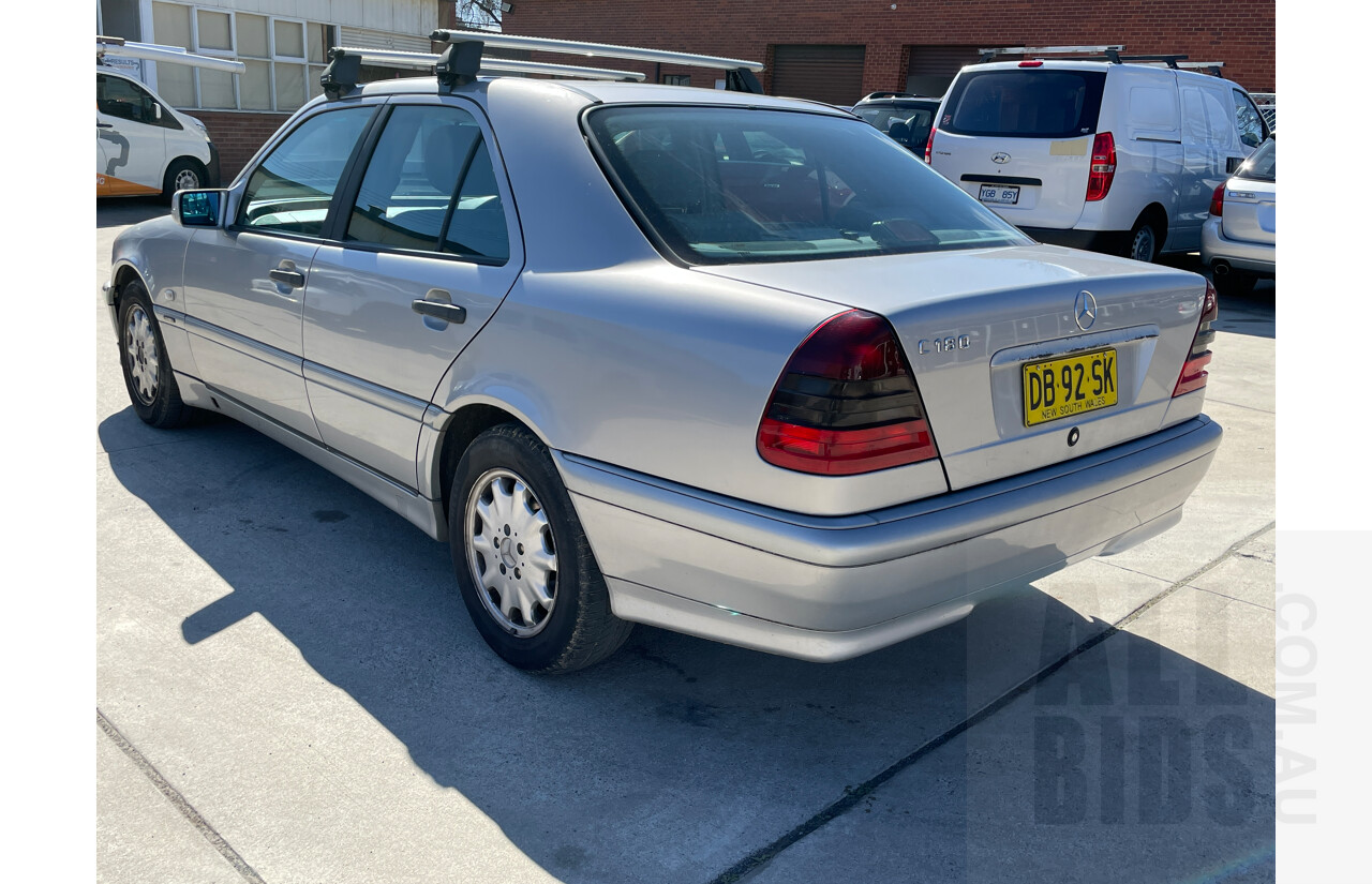 4/2000 Mercedes-Benz C180 Classic W202 4d Sedan Silver 1.8L