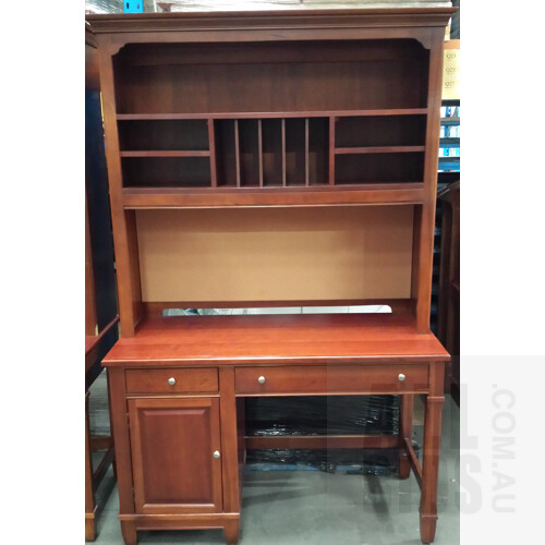 Thomasville Writing Desk With Hutch