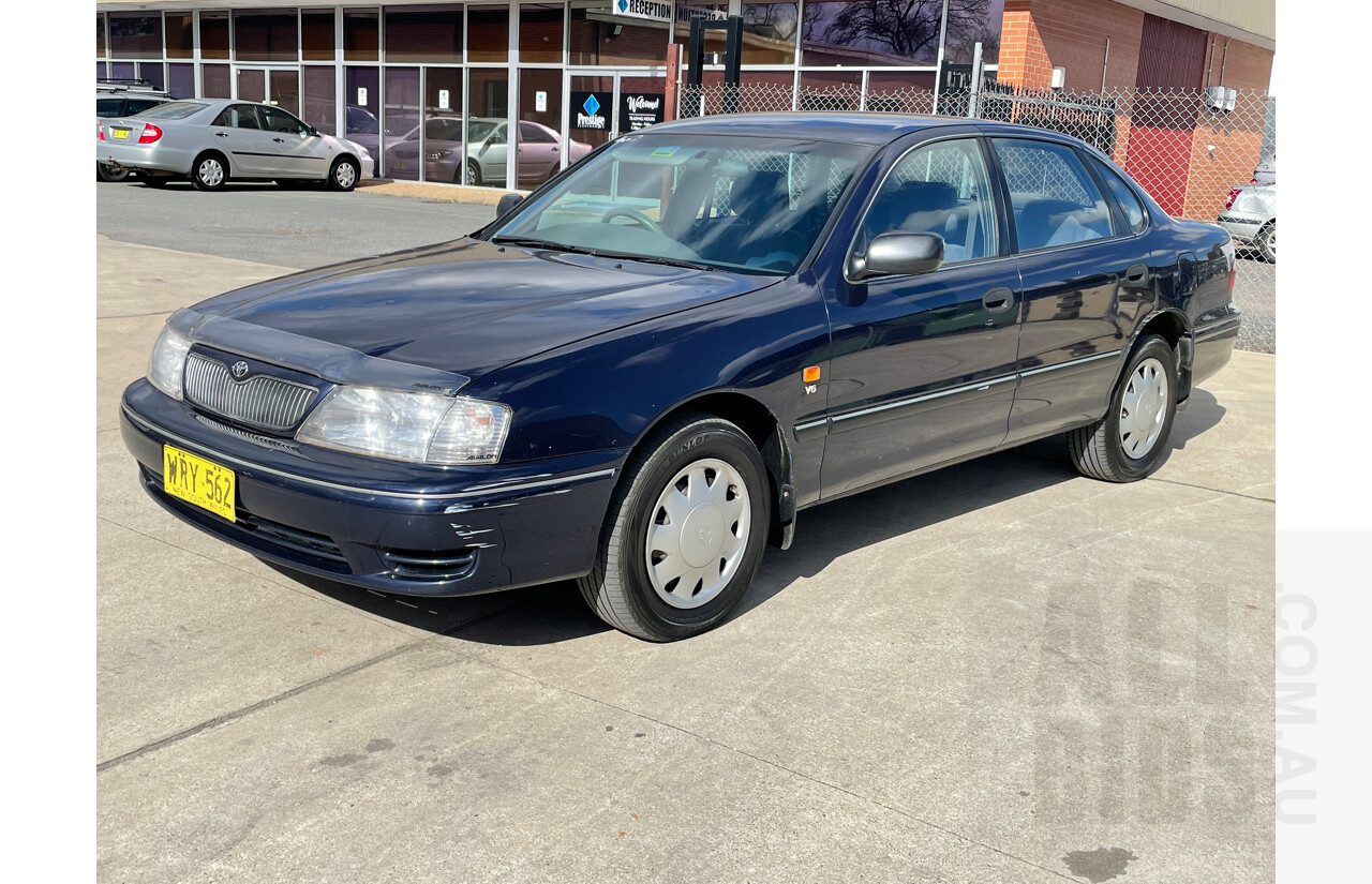 7/2000 Toyota Avalon Conquest MCX10R 4d Sedan Blue 3.0L