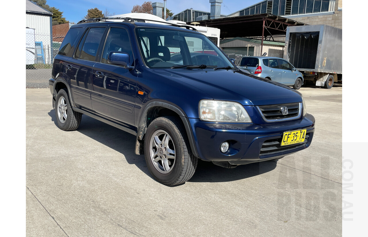 8/2000 Honda CRV (4x4) 4d Wagon Blue 2.0L