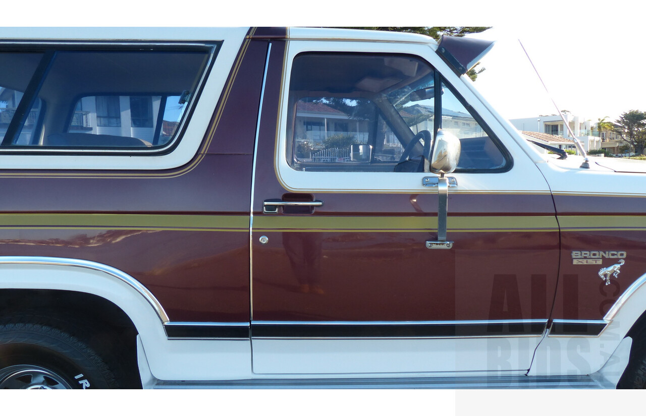 3/1985 Ford Bronco (4x4) 2d Wagon Metallic Brown & White 5.8L V8 351ci - Matching Numbers
