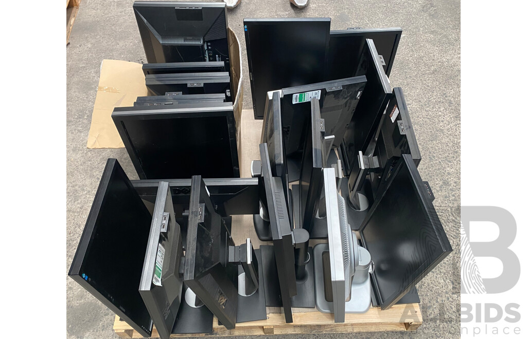 Pallet Lot of Assorted Monitors