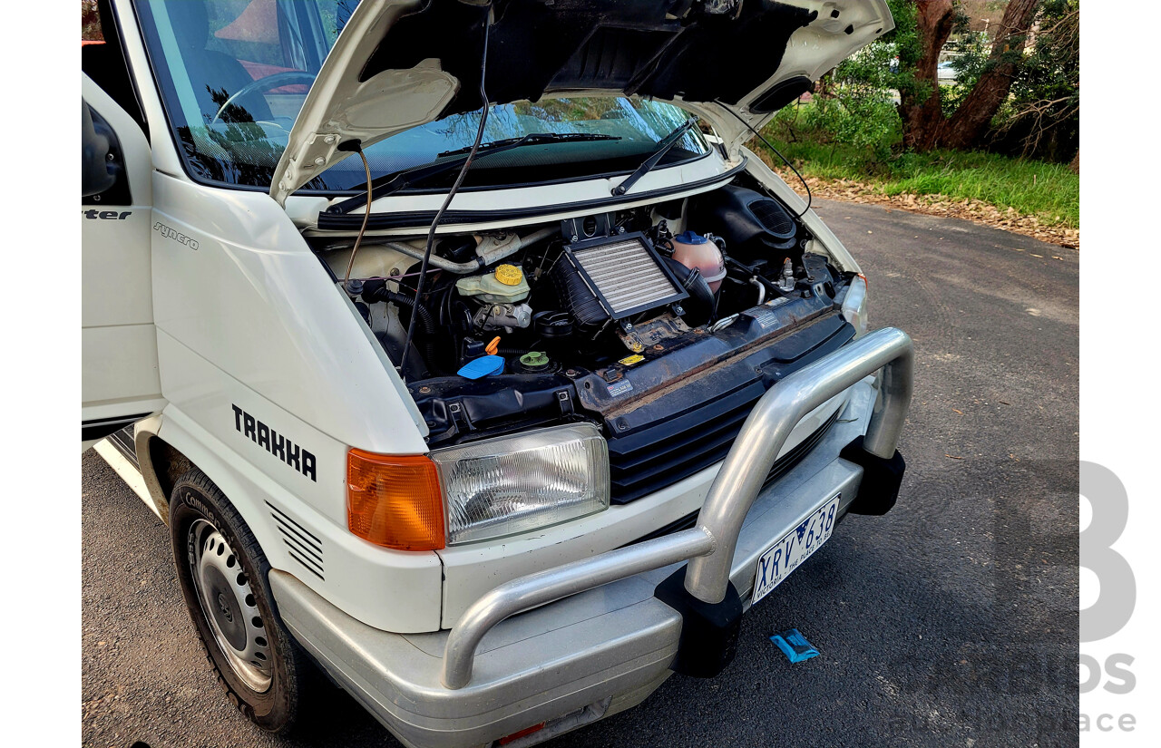 3/2000 Volkswagen Transporter TDi Syncro LWB (4x4) T4 Van White 2.5L