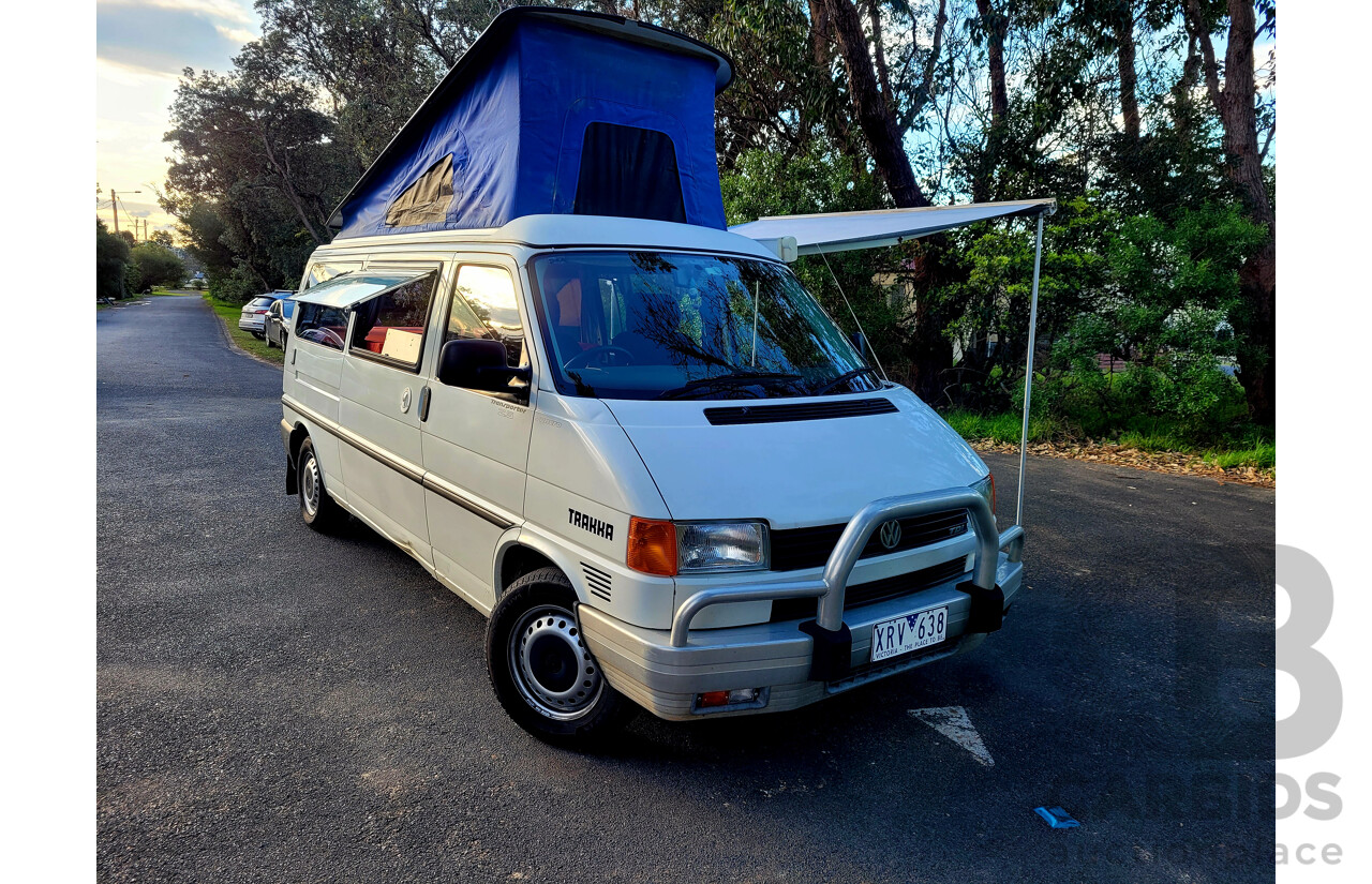 3/2000 Volkswagen Transporter TDi Syncro LWB (4x4) T4 Van White 2.5L