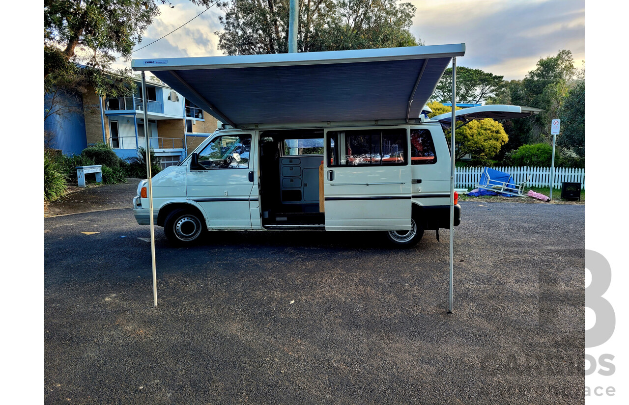 3/2000 Volkswagen Transporter TDi Syncro LWB (4x4) T4 Van White 2.5L