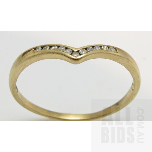 9ct Gold Diamond Ring