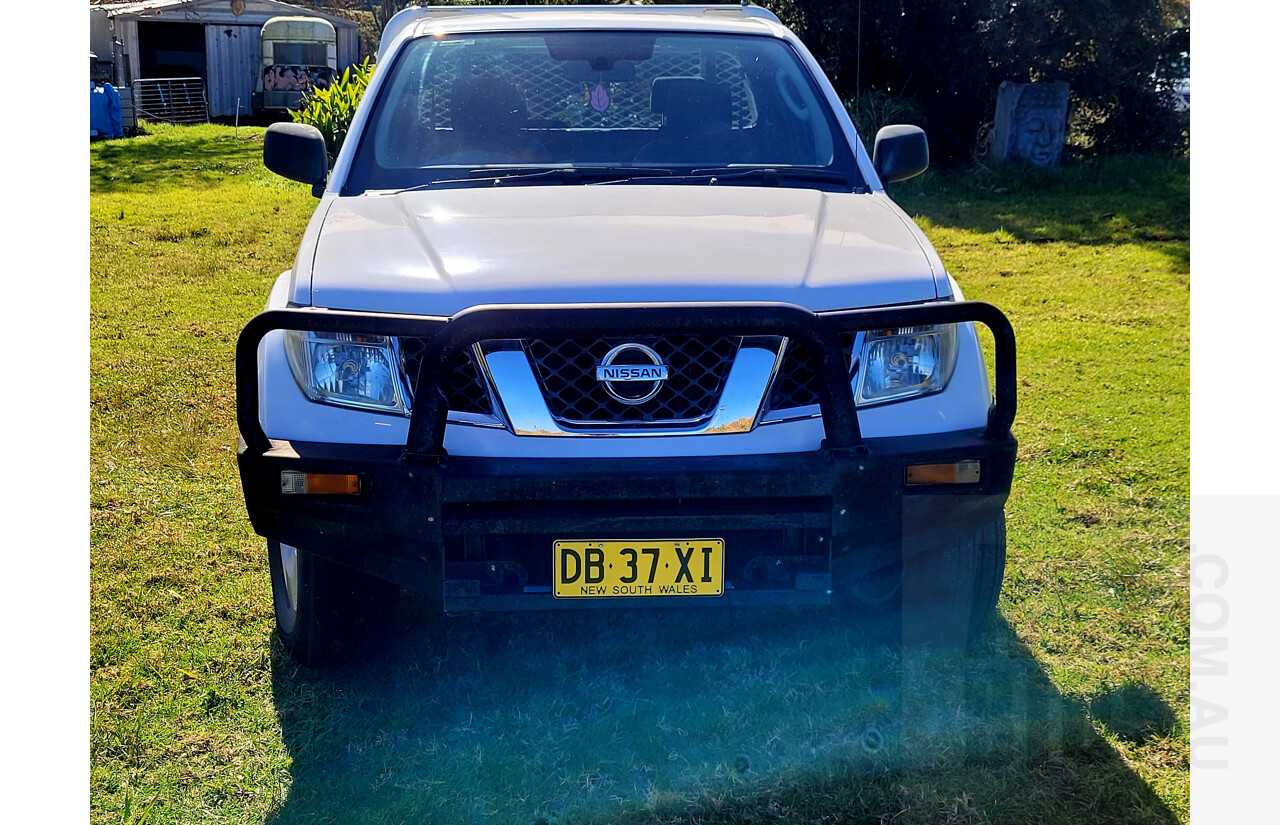 2/2010 Nissan Navara RX (4x4) D40 King C/Chas White 2.5L Turbo Diesel